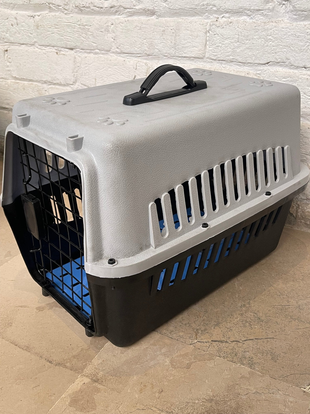 Jetbox for Cats and Puppies (Made in Pakistan)