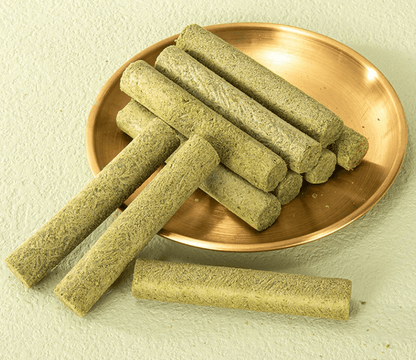 Cat Grass Teething Sticks for Hairballs  & Constipation (6 Sticks Pack)