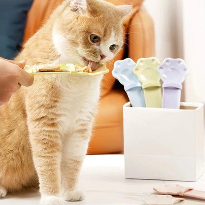 HappyCat Treat Spoon and Dispenser
