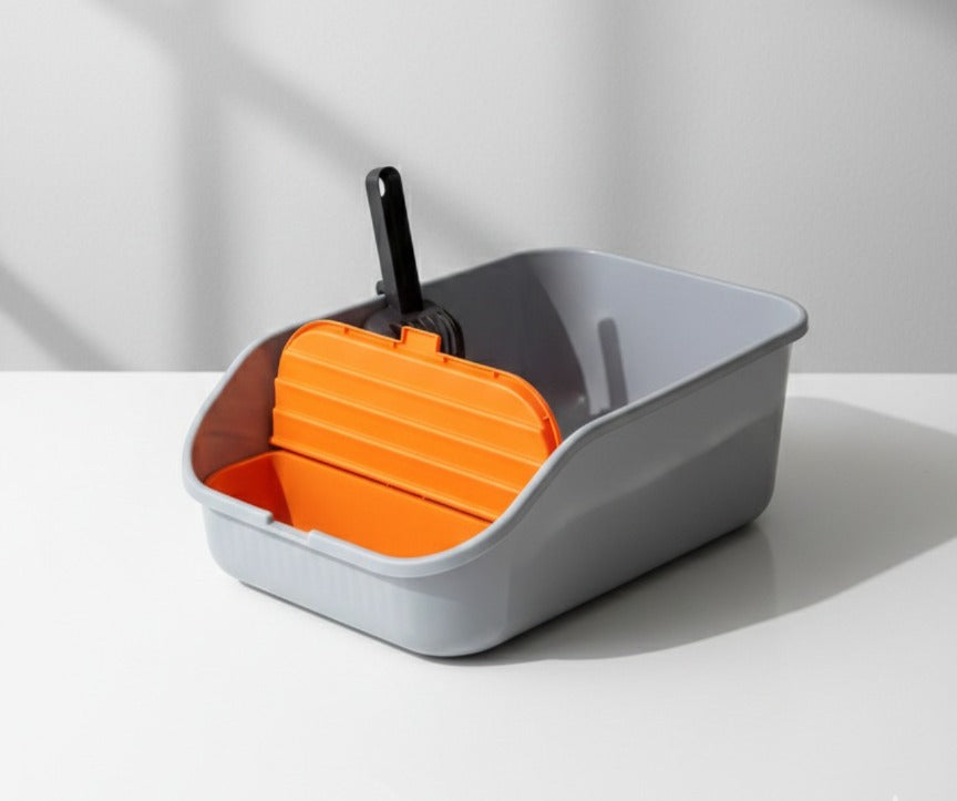 Litter Lock Plus Litter Tray With Scoop