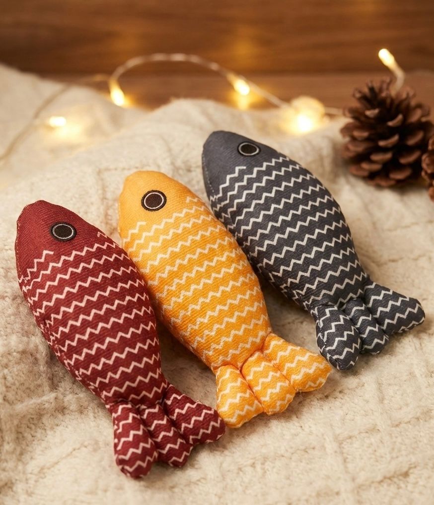 Plush Pillow Fish Toy for Kitten and Cats