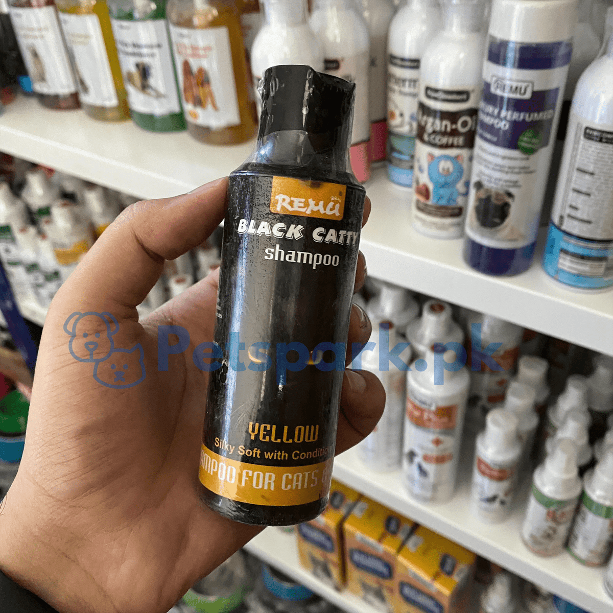 Remu - Black Catty Shampoo 120ml