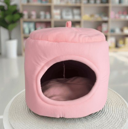 Round Elegant House in a Bed